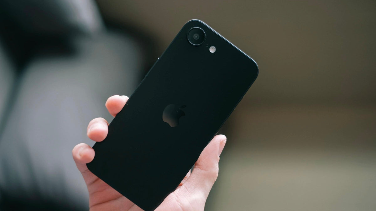 iPhone 16e vs iPhone 16: How to pick the best new iPhone for you?
